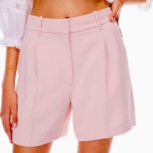 Aritzia The Effortless Short Long Crepette Pink High-Rise Pleated Short Sz 0